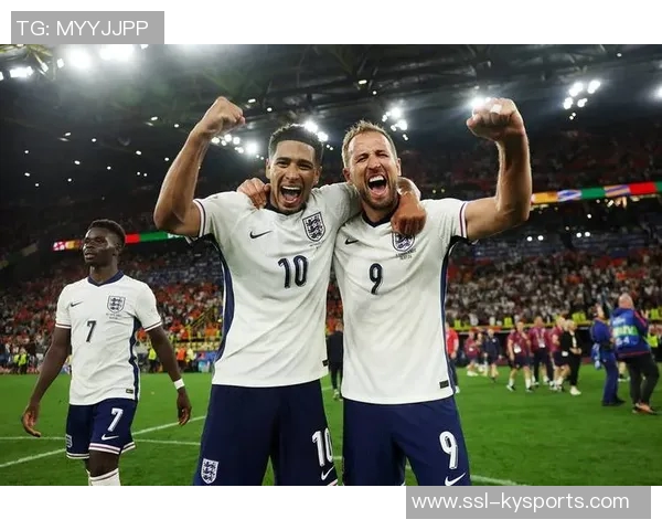 贝林厄姆荣膺英格兰2425赛季最佳男足球员皇马官方祝贺他取得佳绩 贝林厄姆荣膺英格兰2425赛季最佳男足球员皇马官方祝贺他取得佳绩