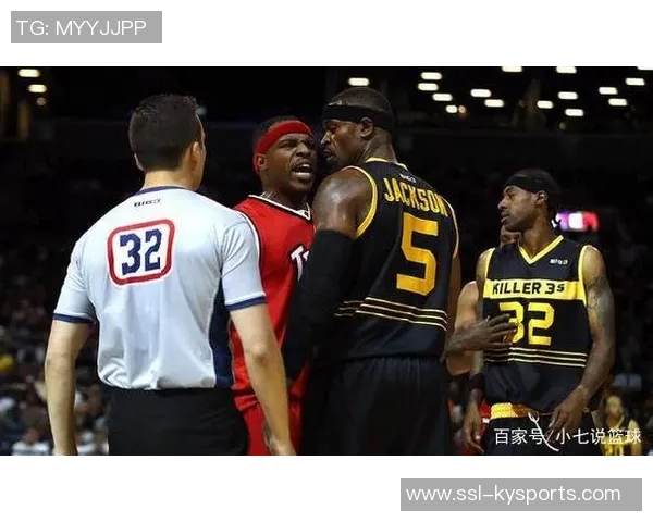 夸梅分析大将军如何利用名气吸引关注马丁只能充当其小弟角色 夸梅分析大将军如何利用名气吸引关注马丁只能充当其小弟角色