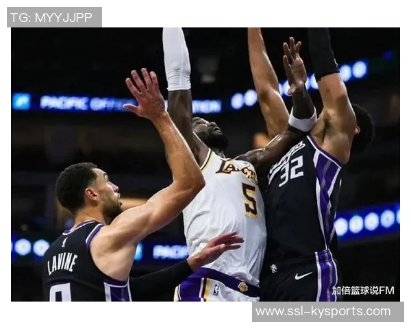 媒体人分析卢卡里夫斯崛起湖人战术将向新星转型不再依赖詹姆斯 媒体人分析卢卡里夫斯崛起湖人战术将向新星转型不再依赖詹姆斯