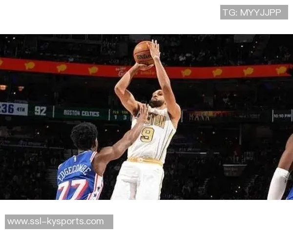 马克西表现抢眼19投9中三分命中率高达44贡献26分6篮板7助攻助球队取胜