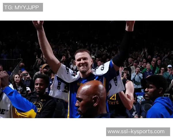 波津积极备战全明星赛期待在对阵绿军中迎来加盟首秀